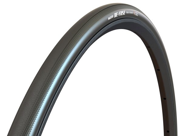 LLANTA MAXXIS RE-FUSE V3 - 700x28C / PLEGABLE / NEGRO / 60 TPI / MAXXSHIELD